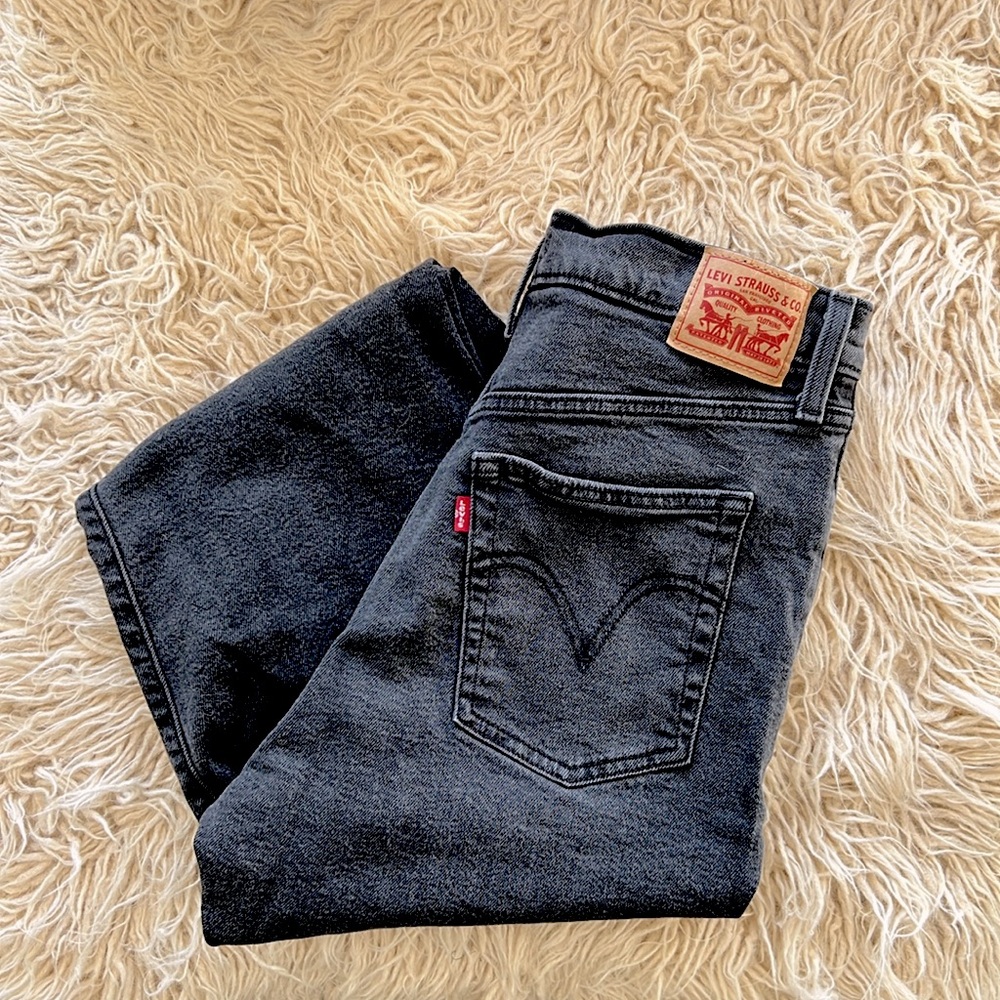 Levi’s ribcage straight ankle jeans sz 31 black